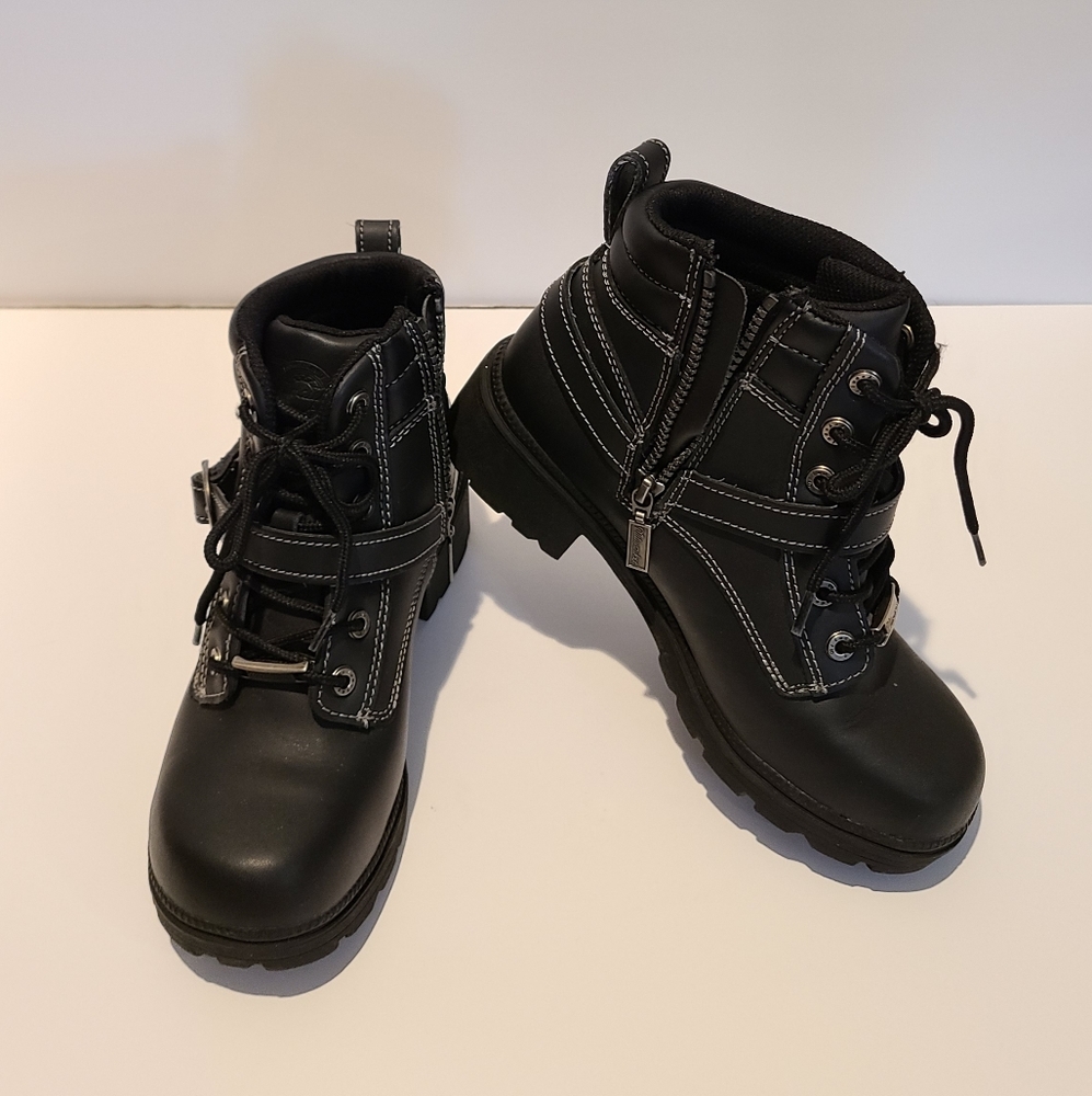 Milwaukee Black Motorcycle Boots